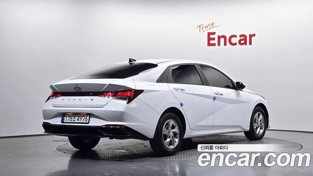 Hyundai AVANTE 2021 — photo 2