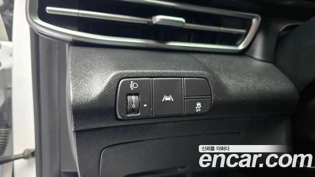 Hyundai AVANTE 2021 — photo 20