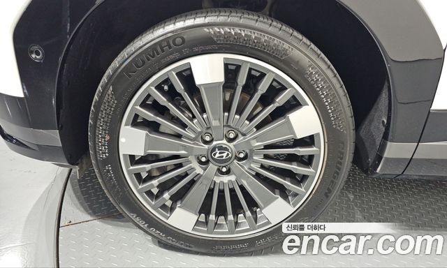Hyundai Santafe 2025 — photo 5