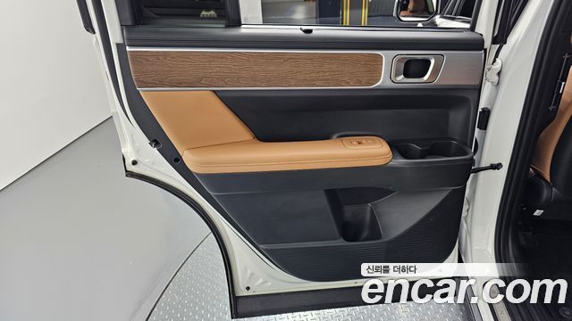 Hyundai Santafe 2025 — photo 15
