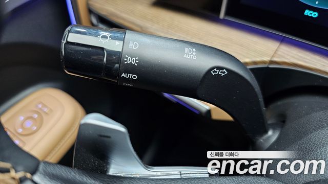 Hyundai Santafe 2025 — photo 29
