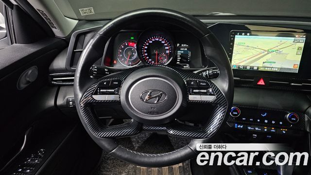 Hyundai AVANTE 2021 — photo 20