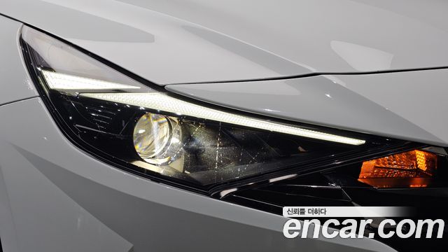 Hyundai AVANTE 2021 — photo 8