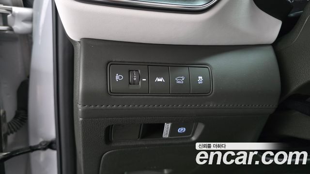 Hyundai Santafe 2021 — photo 18