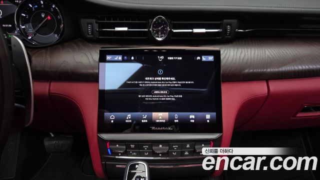 Maserati Quattroporte 2022 — photo 20