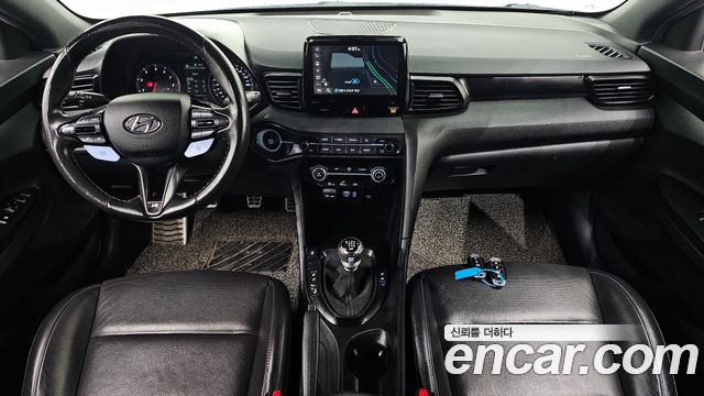 Hyundai Veloster 2019 — photo 10