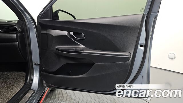 Hyundai Veloster 2019 — photo 15