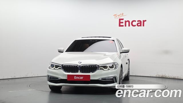 BMW 5-Series 2020 — photo 3