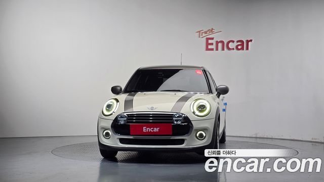 Mini Cooper 2021 — photo 3
