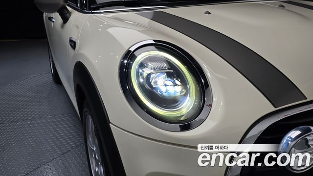 Mini Cooper 2021 — photo 8