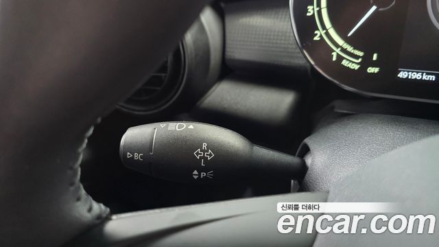 Mini Cooper 2021 — photo 29