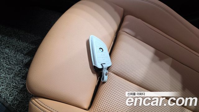 BMW 3-Series 2024 — photo 22