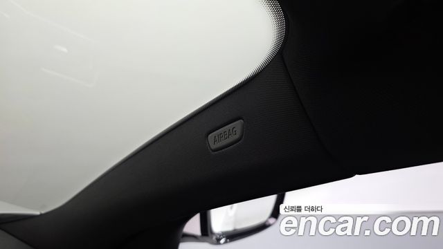 BMW 3-Series 2024 — photo 29