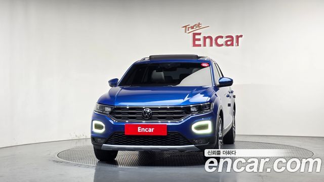 Volkswagen T-Roc 2021 — photo 3