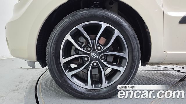 Kia Soul 2011 — photo 5