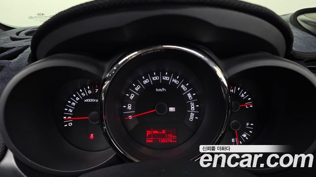 Kia Soul 2011 — photo 8