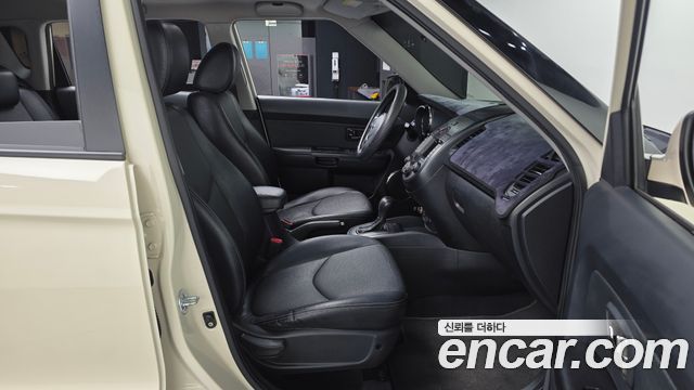 Kia Soul 2011 — photo 11