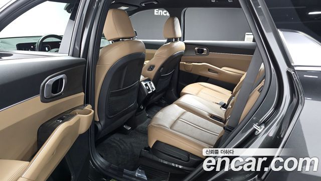 Kia Sorento 2024 — photo 11