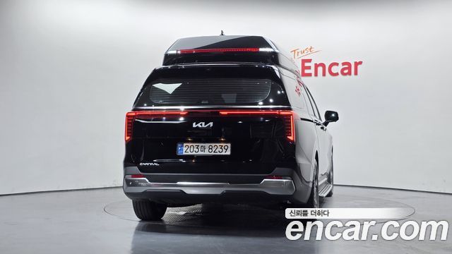 Kia Canival 2025 — photo 4