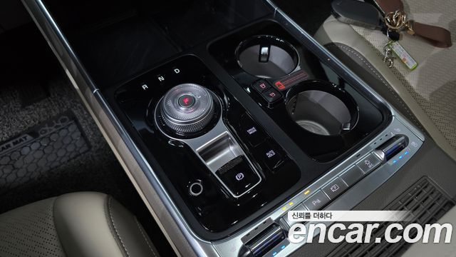 Kia Canival 2025 — photo 12