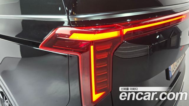 Kia Canival 2025 — photo 9