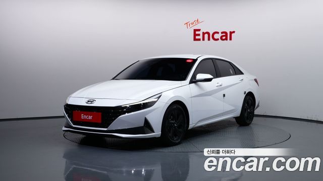 Hyundai AVANTE 2023 — photo 1