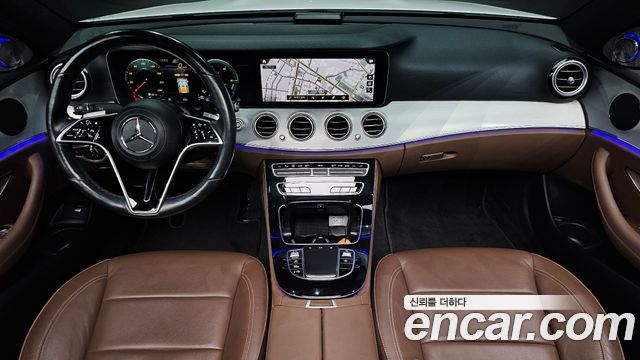 Mercedes-Benz E-Class 2021 — photo 10