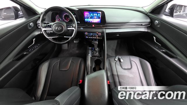 Hyundai AVANTE 2021 — photo 10