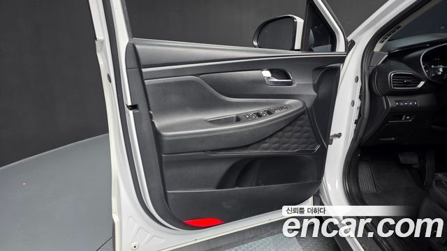 Hyundai Santafe 2021 — photo 14