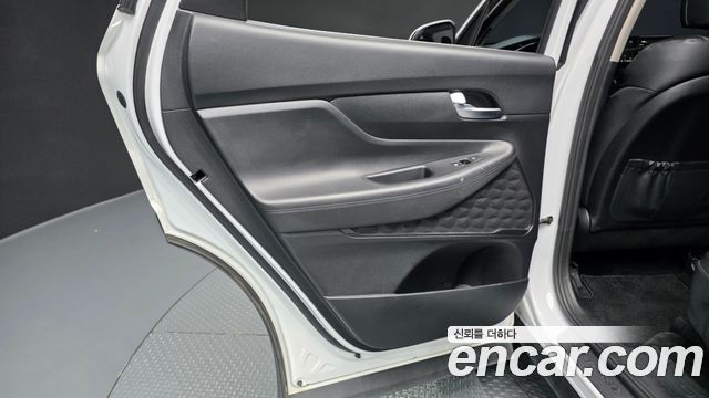 Hyundai Santafe 2021 — photo 15