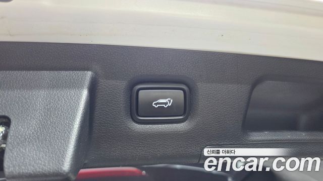 Hyundai Santafe 2021 — photo 28