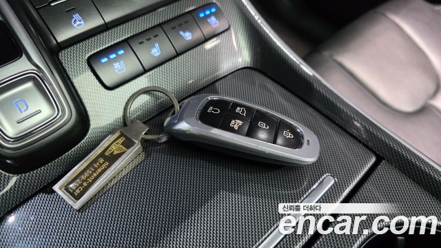 Hyundai Santafe 2021 — photo 36