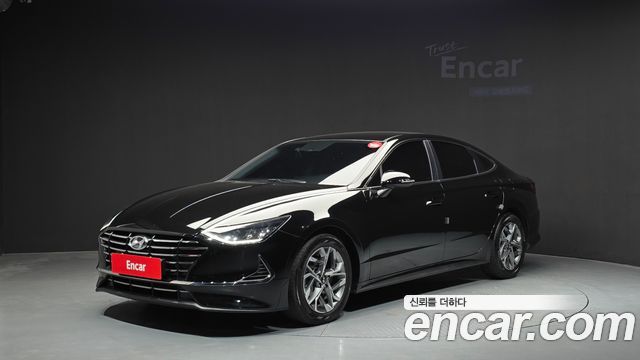 Hyundai Sonata 2022 — photo 1
