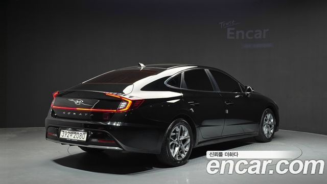 Hyundai Sonata 2022 — photo 2
