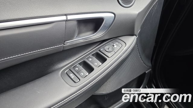 Hyundai Sonata 2022 — photo 14
