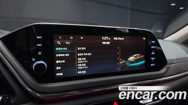 Hyundai Sonata 2022 — photo 18