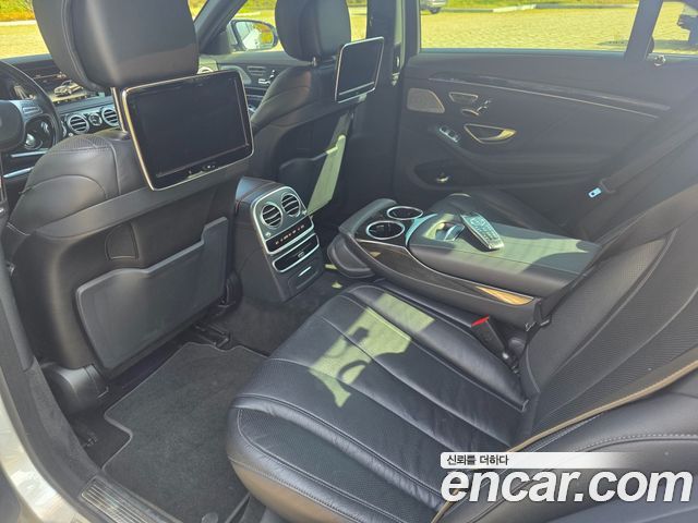 Mercedes-Benz S-Class 2015 — photo 12