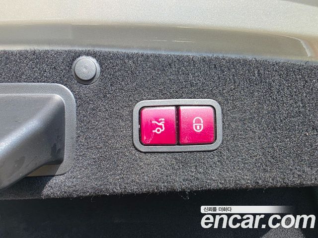 Mercedes-Benz S-Class 2015 — photo 16