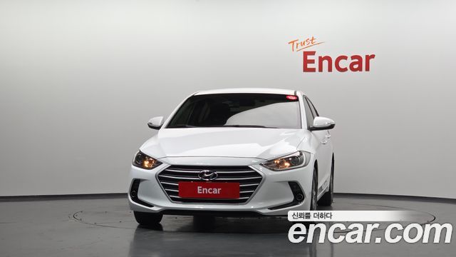 Hyundai AVANTE 2017 — photo 3
