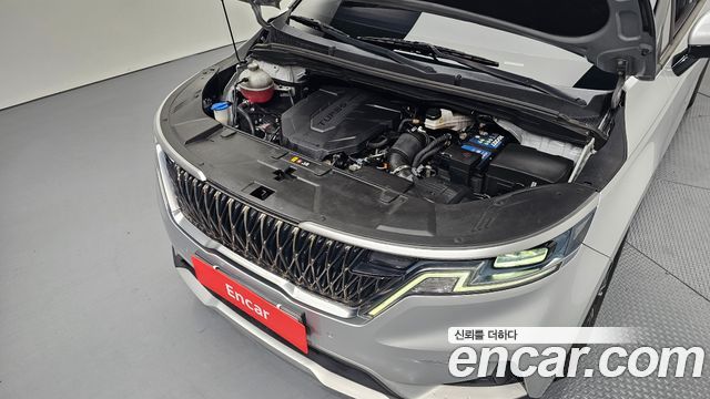 Kia Canival 2021 — photo 6