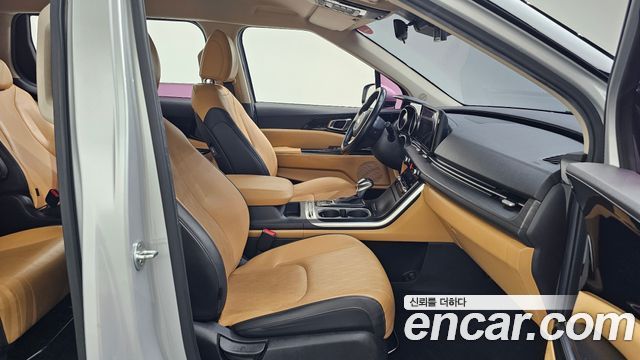 Kia Canival 2021 — photo 11