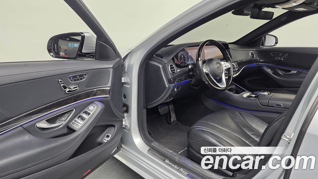 Mercedes-Benz S-Class 2020 — photo 10