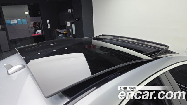 Mercedes-Benz S-Class 2020 — photo 19