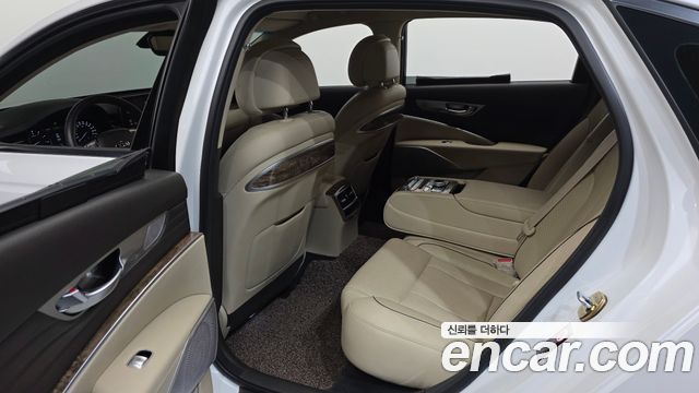 Kia K9 2019 — photo 12