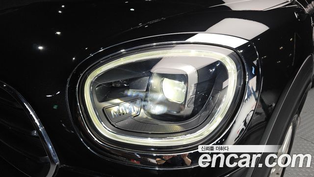 Mini Countryman 2023 — photo 8