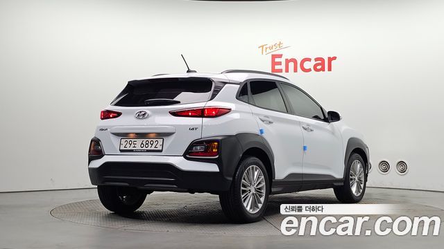 Hyundai Kona 2018 — photo 2