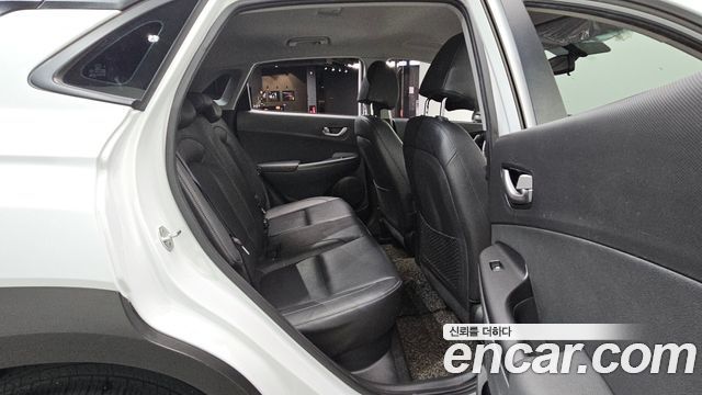 Hyundai Kona 2018 — photo 18