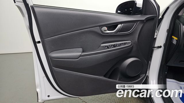 Hyundai Kona 2018 — photo 14
