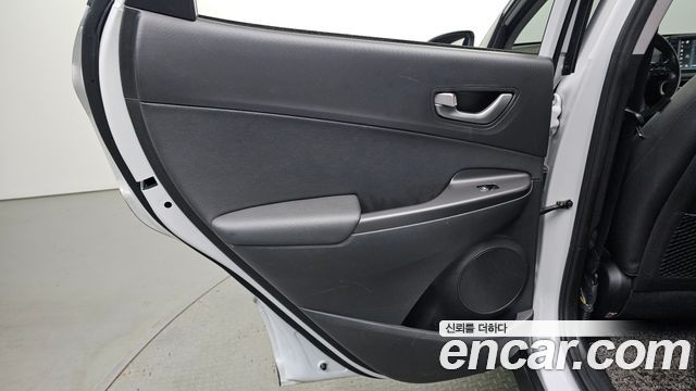 Hyundai Kona 2018 — photo 15