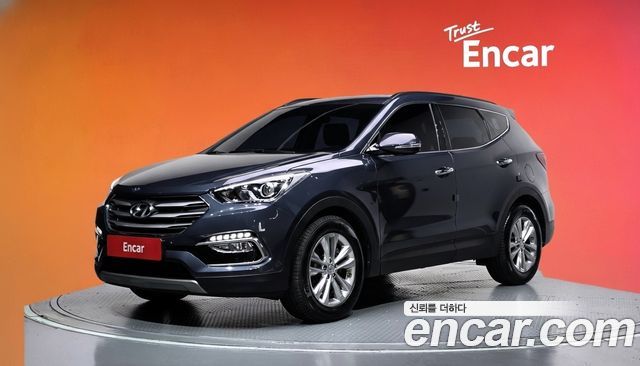 Hyundai Santafe 2018 — photo 1